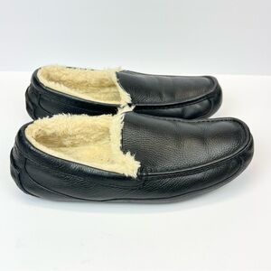 UGG Men’s Size 13 Ascot  Slippers Style 5379B Black Leather Slip-On Loafers
